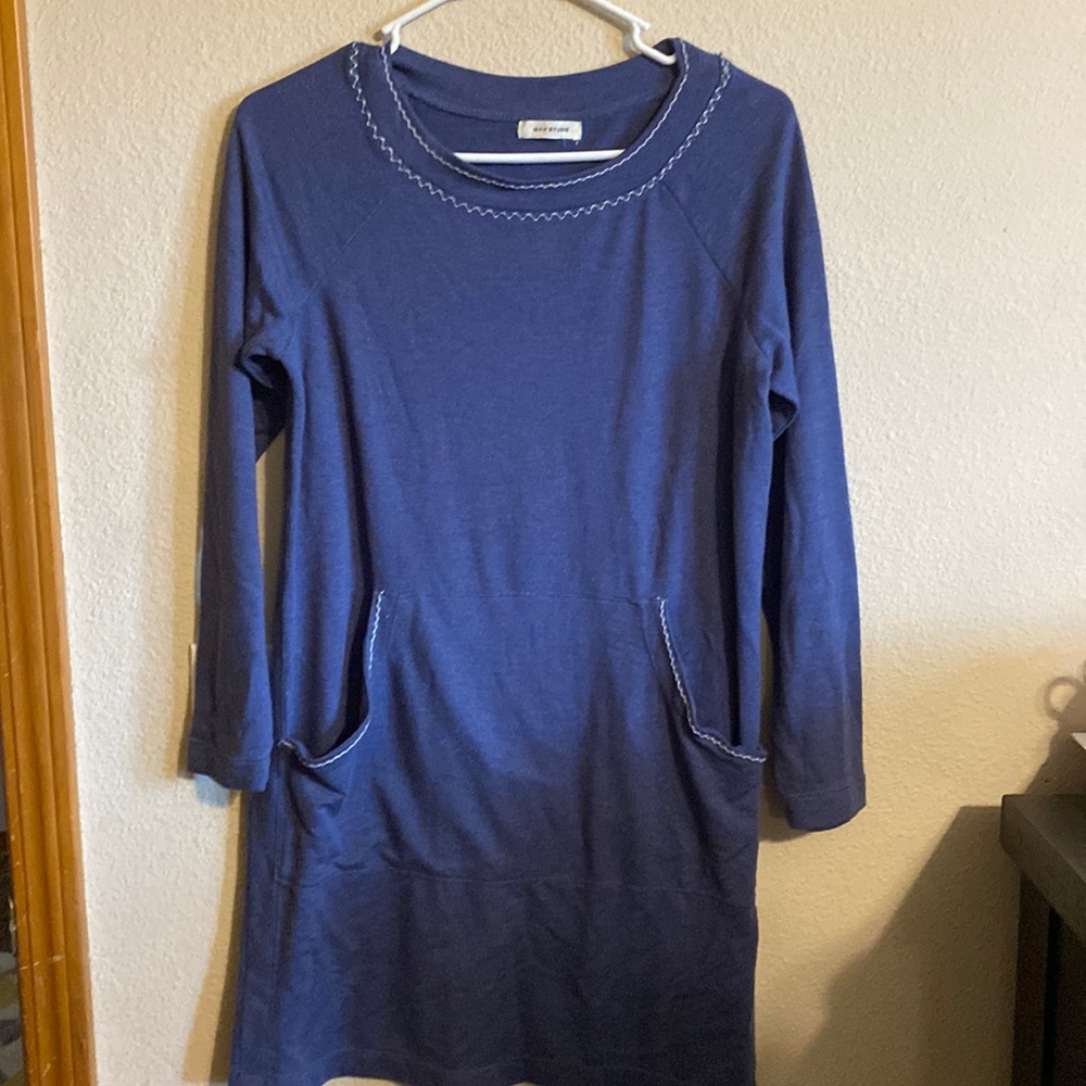 Max Studio dress with kangaroo pouch size small